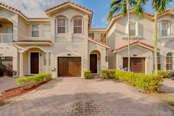 Grand Lakes, University Park, Florida 33185, image 2