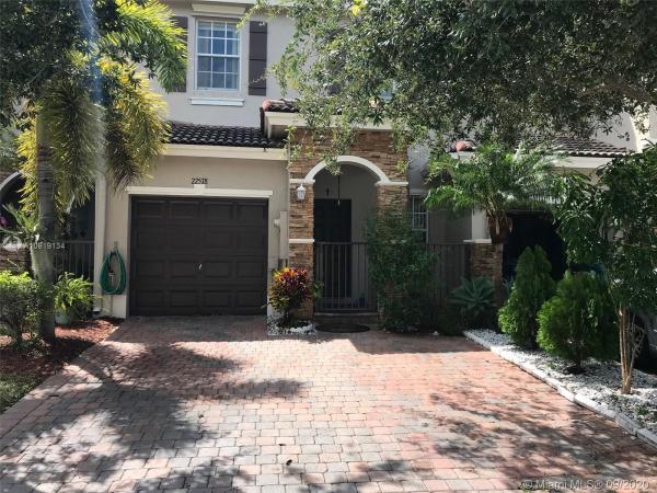 The Cove At Isles Of Bayshore, 22578 SW 89th Pl #22578, Cutler Bay, Florida 33190, image 2