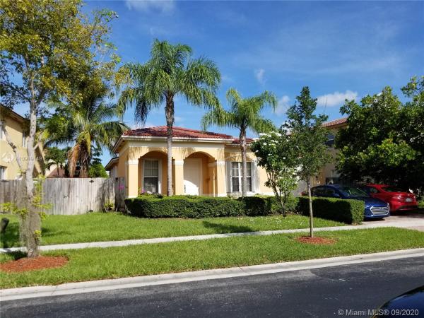 Floridian Bay Estates, 2103 NE 38th Rd, Homestead, Florida 33033, image 2