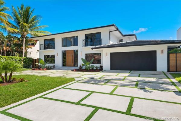 Eastern Shores, 3320 NE 165th St, North Miami Beach, Florida 33160, image 2