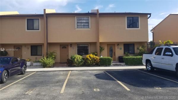 The Courts Of Birdwood, 3731 SW 99th Ave #8-10, University Park, Florida 33165, image 2