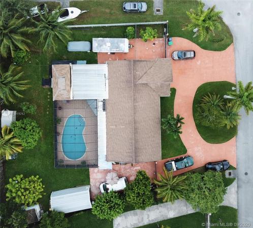 Carlock, 18501 SW 130th Ave, South Miami Heights, Florida 33177, image 2