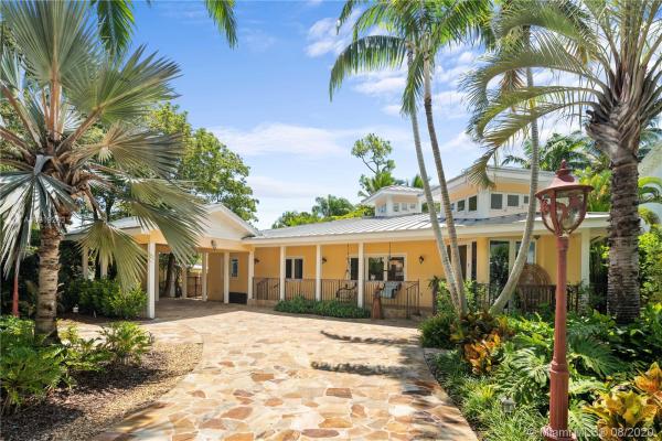 5046 SW 76th St, Unincorporated Dade County, Florida 33143, image 2