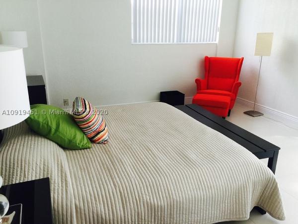 The Tides On Hollywood Beach, 3801 S Ocean Dr #1E, Hollywood, Florida 33019, image 1
