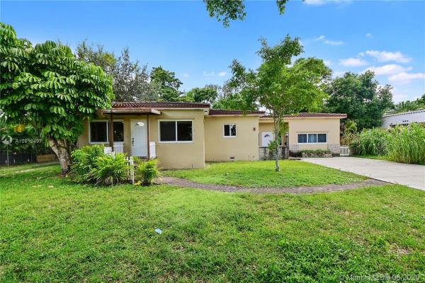 Country Club Estates, 14 Glendale Dr, Miami Springs, Florida 33166, image 2