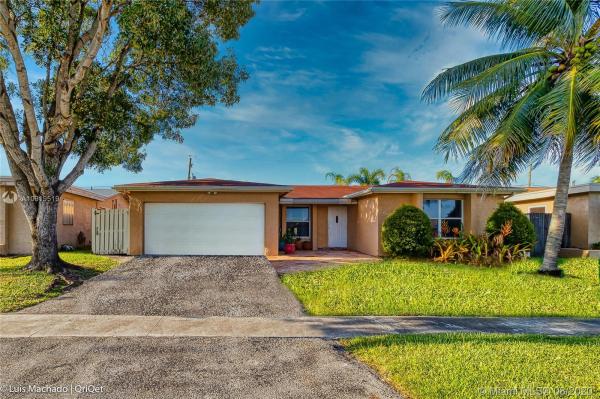 Twin Lakes, 12011 NW 30th Pl, Sunrise, Florida 33323, image 2