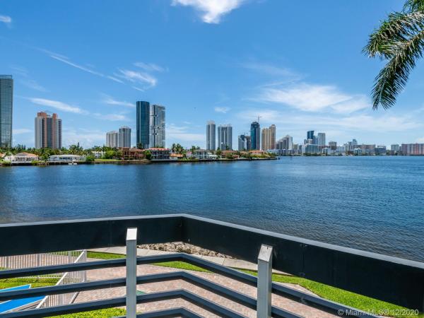 Mystic Pointe Tower 200, 19101 Mystic Pointe Dr #212, Aventura, Florida 33180, image 2