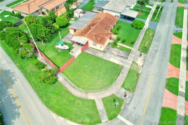 Miller Heights, 9135 SW 45th Ter, Olympia Heights, Florida 33165, image 2