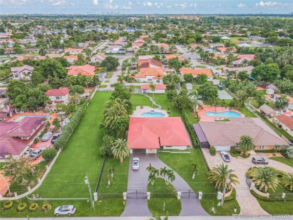 J G Heads Farms, 3811 SW 128th Ave, Tamiami, Florida 33175, image 2