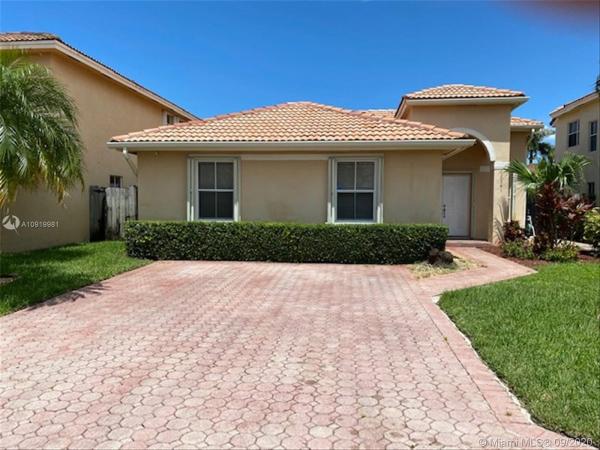 Shoma Homes, 16341 SW 95th St, The Hammocks, Florida 33196, image 2
