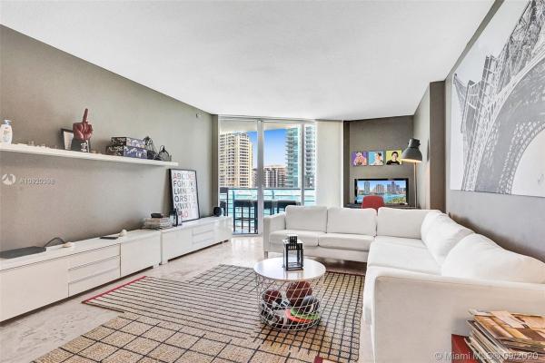 One Miami West, 325 S Biscayne Blvd #917, Miami, Florida 33131, image 2