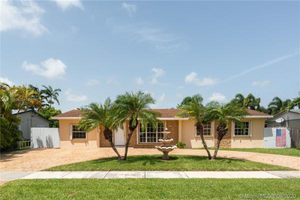 Bel Aire, 9285 SW 185th Ter, Cutler Bay, Florida 33157, image 2