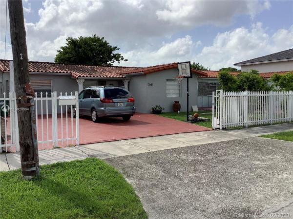 Bird Road Highlands, 3700 SW 88th Pl, Westchester, Florida 33165, image 2