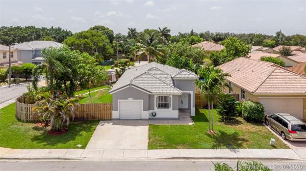 Genesis At The Landings, 10202 SW 16th St, Pembroke Pines, Florida 33025, image 2