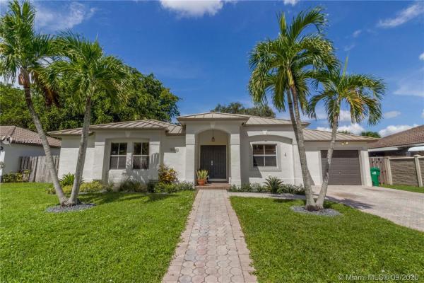 Quirch, 18042 SW 152nd Ct, Richmond West, Florida 33187, image 2
