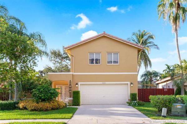 Vista Filare, 14671 Vista Verdi Rd, Davie, Florida 33325, image 2