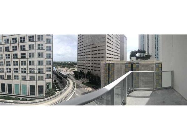 Met 1, 300 S Biscayne Blvd #L-834, Miami, Florida 33131, image 2