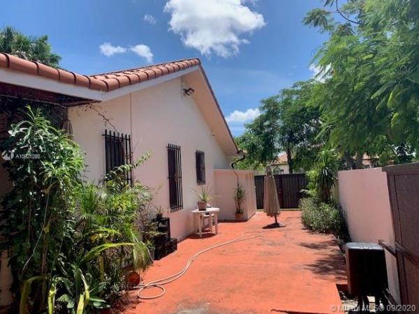 University Park West, 13631 SW 6th St, Tamiami, Florida 33184, image 2