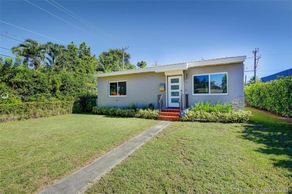 Cinema Park Country Club Estates, 414 Falcon Ave, Miami Springs, Florida 33166, image 2