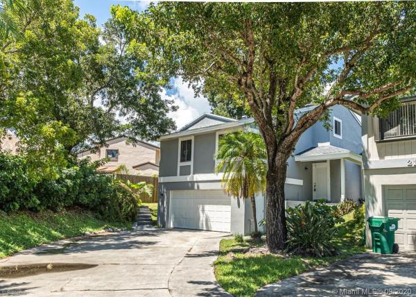 Montego Bay, 21740 SW 99th Pl, Cutler Bay, Florida 33190, image 2