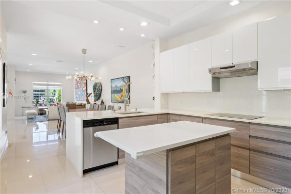 Harborview, 989 N Harbor Vw N #989, Hollywood, Florida 33019, image 2