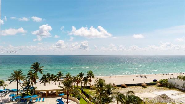 The Pinnacle, 17555 Collins Ave #802, Sunny Isles Beach, Florida 33160, image 2