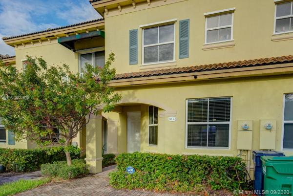 Century Gardens Village, 8830 SW 152nd Ct #8830, The Hammocks, Florida 33196, image 2