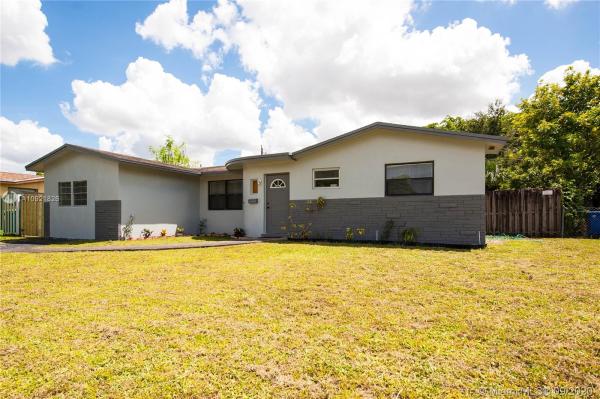 Sunrise Golf Village, 2330 NW 60th Ave, Sunrise, Florida 33313, image 2