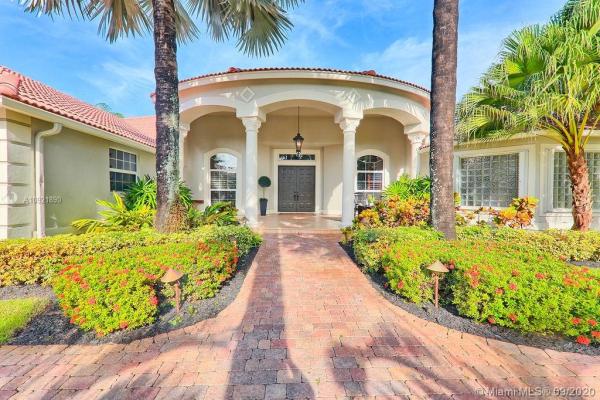 Emerald Springs Estates, 2353 SW 132nd Way, Davie, Florida 33325, image 2