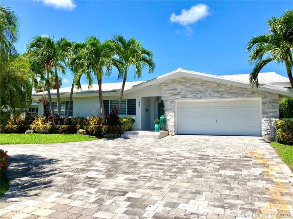 Sans Souci Estates, 1905 NE 118th Rd, North Miami, Florida 33181, image 2