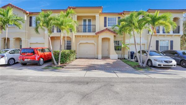 Tuscany Village, 12836 SW 134th Ter, Three Lakes, Florida 33186, image 2