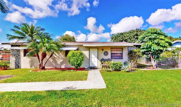 Caseil Heights, 15015 SW 305th Ter, Leisure City, Florida 33033, image 2