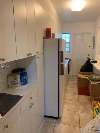 Colonial Court, 1450 NE 171st St #106B, North Miami Beach, Florida 33162, image 2