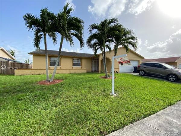 Meadow Wood Manor, 12300 SW 259th Ter, Goulds, Florida 33032, image 2