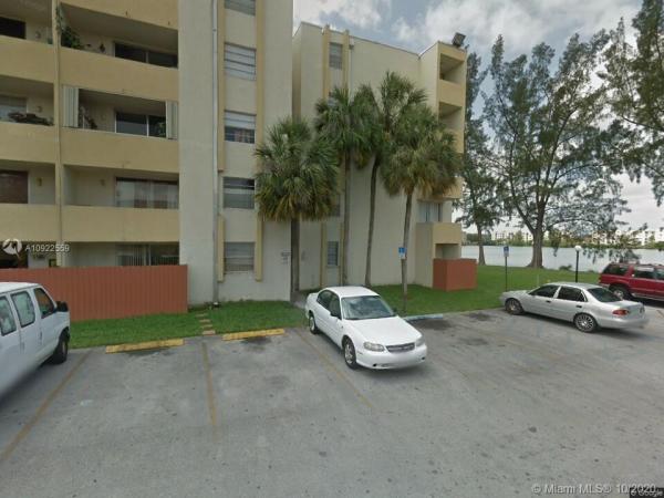 Samari Lake East, 10090 NW 80th Ct #1422, Hialeah Gardens, Florida 33016, image 2