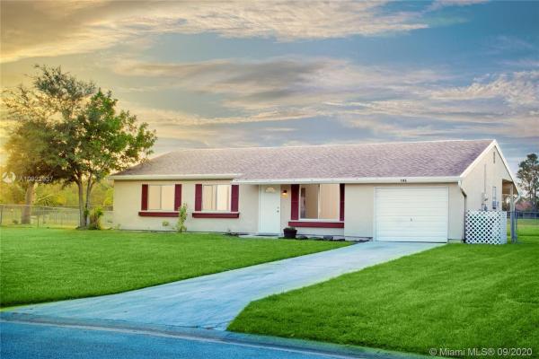 743 SW Belmont Cir, Florida 34953, image 2