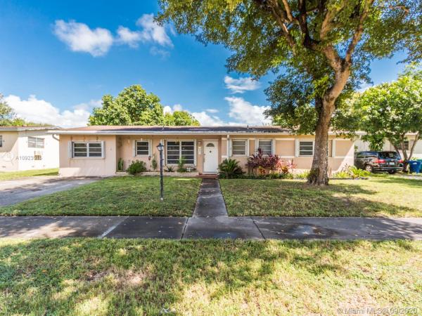 Highland Manor, 641 NE 177th St, North Miami Beach, Florida 33162, image 2