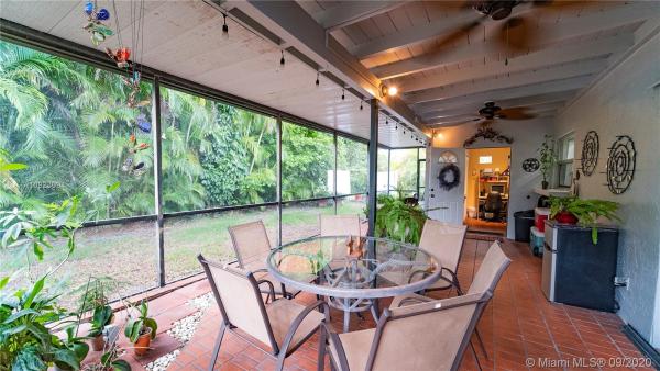 Kendall Sunset Homes, 7610 SW 93rd Ave, Sunset, Florida 33173, image 2