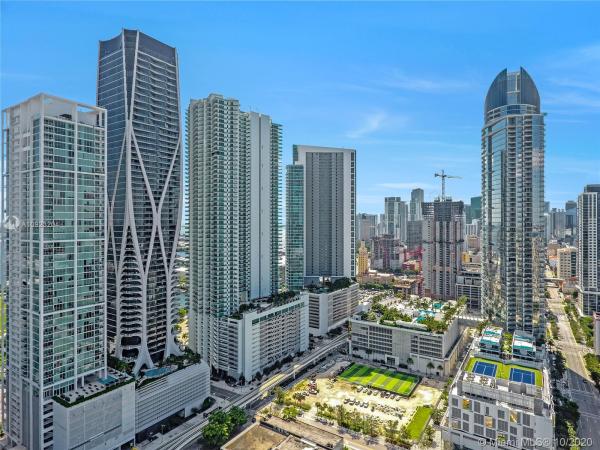 MarinaBlue, 888 Biscayne Blvd #2301, Miami, Florida 33132, image 2