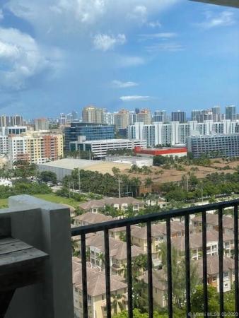 Commodore Plaza Century, 2780 NE 183rd St #2103, Aventura, Florida 33160, image 2