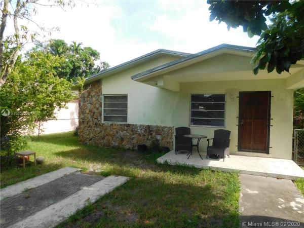 530 NW 99th St, Unincorporated Dade County, Florida 33150, image 2