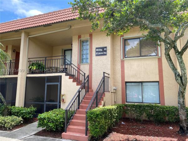 Racquet Club At Bonaventure, 150 Lakeview Dr #205, Weston, Florida 33326, image 1