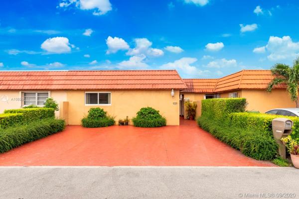Palm Springs Villas South, 4160 W 18th Ln #4160, Hialeah, Florida 33012, image 1