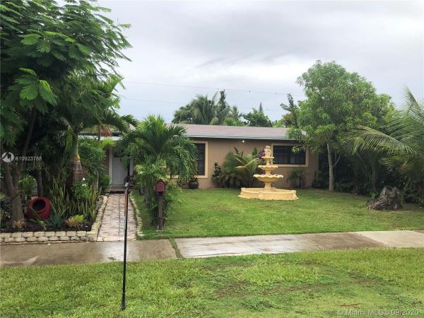 South Coral Homes, 9811 Jamaica Dr, Cutler Bay, Florida 33189, image 2