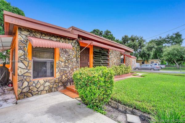 Eleanor Park, 2331 NW 153rd St, Miami Gardens, Florida 33054, image 2