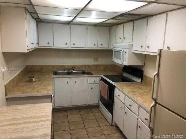 Cypress Club Of Kendale, 14250 SW 62nd St #301, Kendale Lakes, Florida 33183, image 2