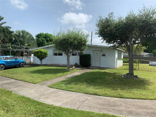 Westwood Lakes Residential, 5045 SW 114th Ave, Westwood Lakes, Florida 33165, image 2