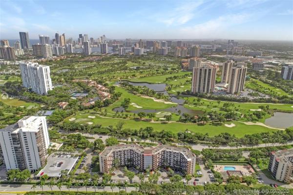 Bravura, 3301 N Country Club Dr #609, Aventura, Florida 33180, image 2