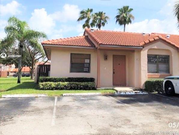 Villa Homes At The Moors, 6517 NW 170th Ln #6517, Country Club, Florida 33015, image 2