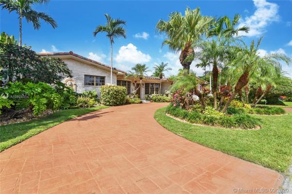 Eastern Shores, 16414 NE 33rd Ave, North Miami Beach, Florida 33160, image 2